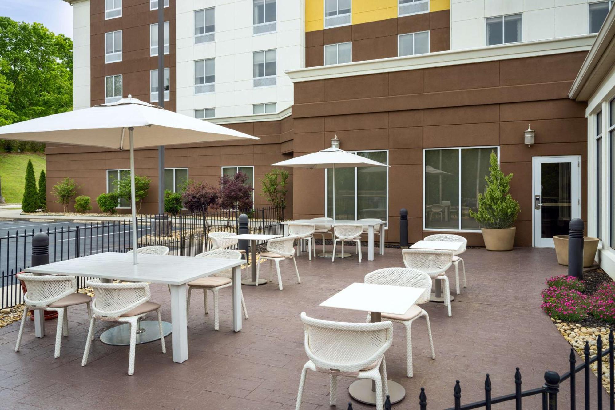 Hilton Garden Inn Huntsville South/Redstone Arsenal Экстерьер фото