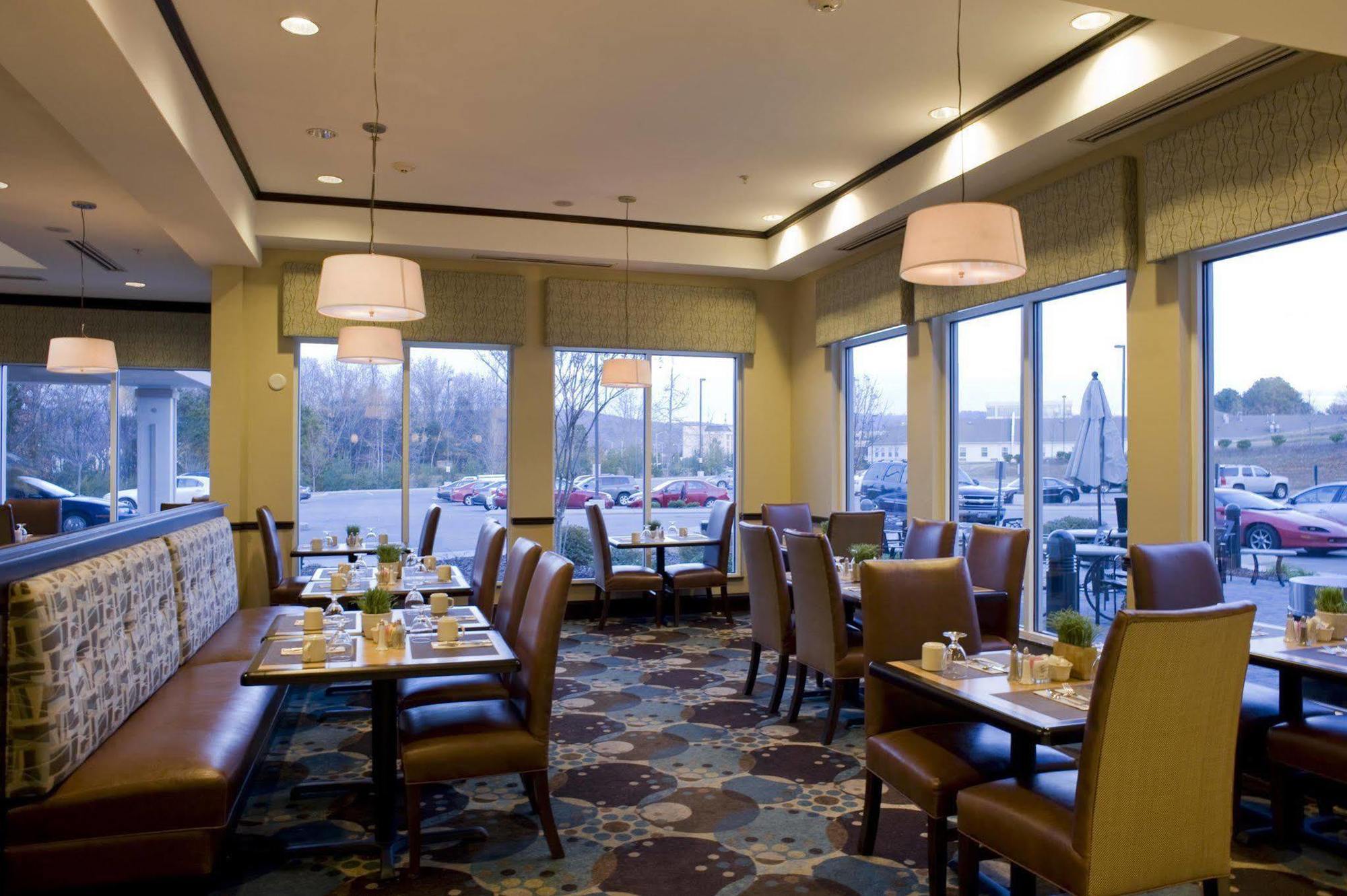 Hilton Garden Inn Huntsville South/Redstone Arsenal Ресторан фото